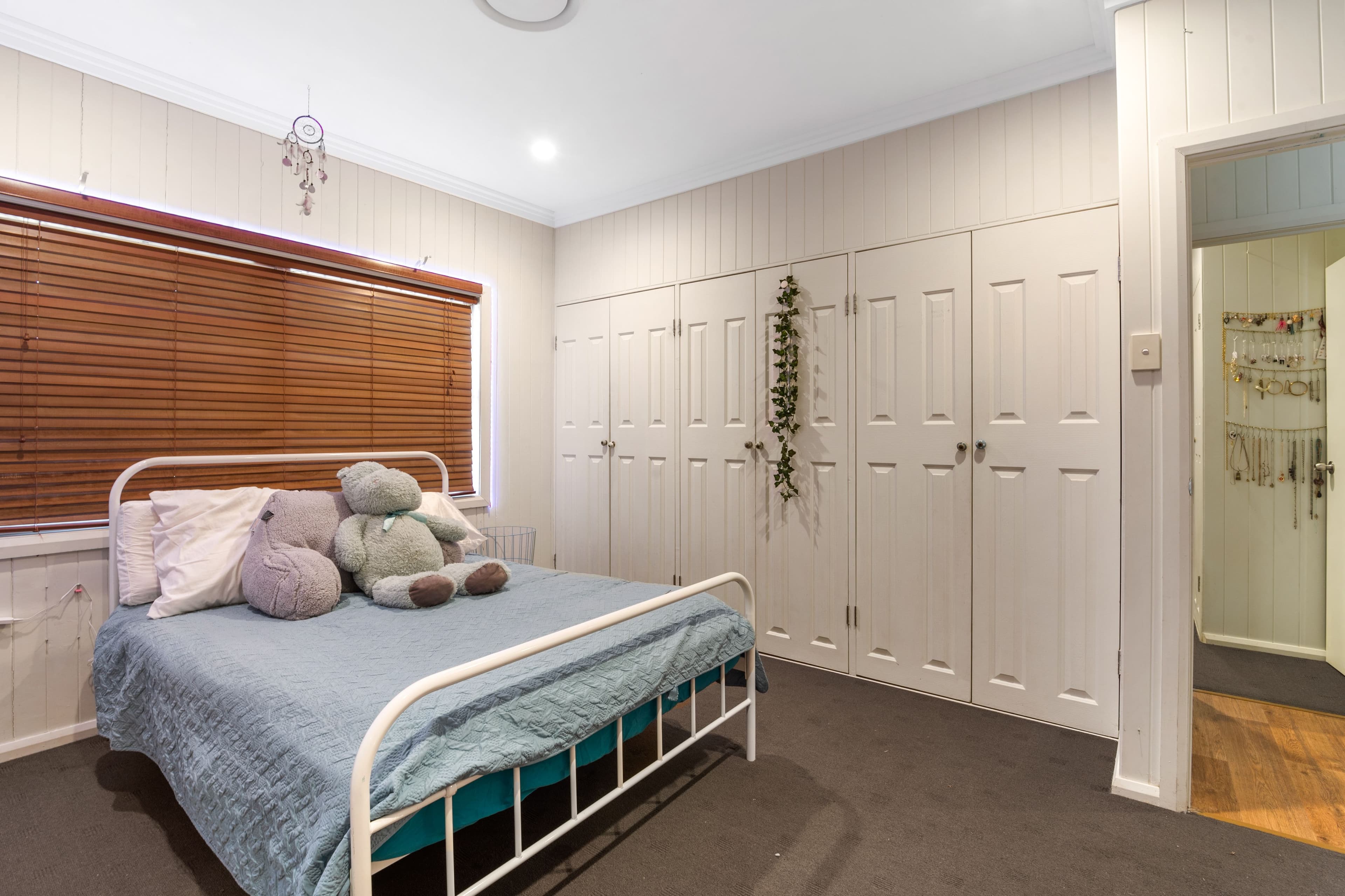 44 Marshall Street, Warwick QLD 4370, Warwick - Thumbnail 3