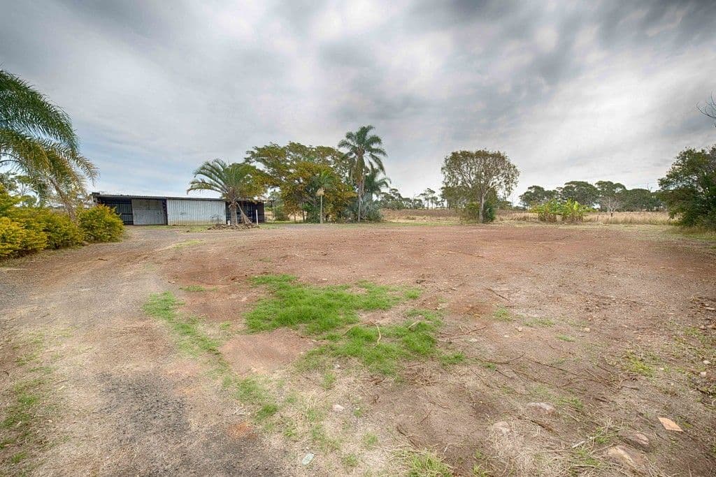 1284 Elliott Heads Road, Woongarra QLD 4670, Woongarra - Thumbnail 4