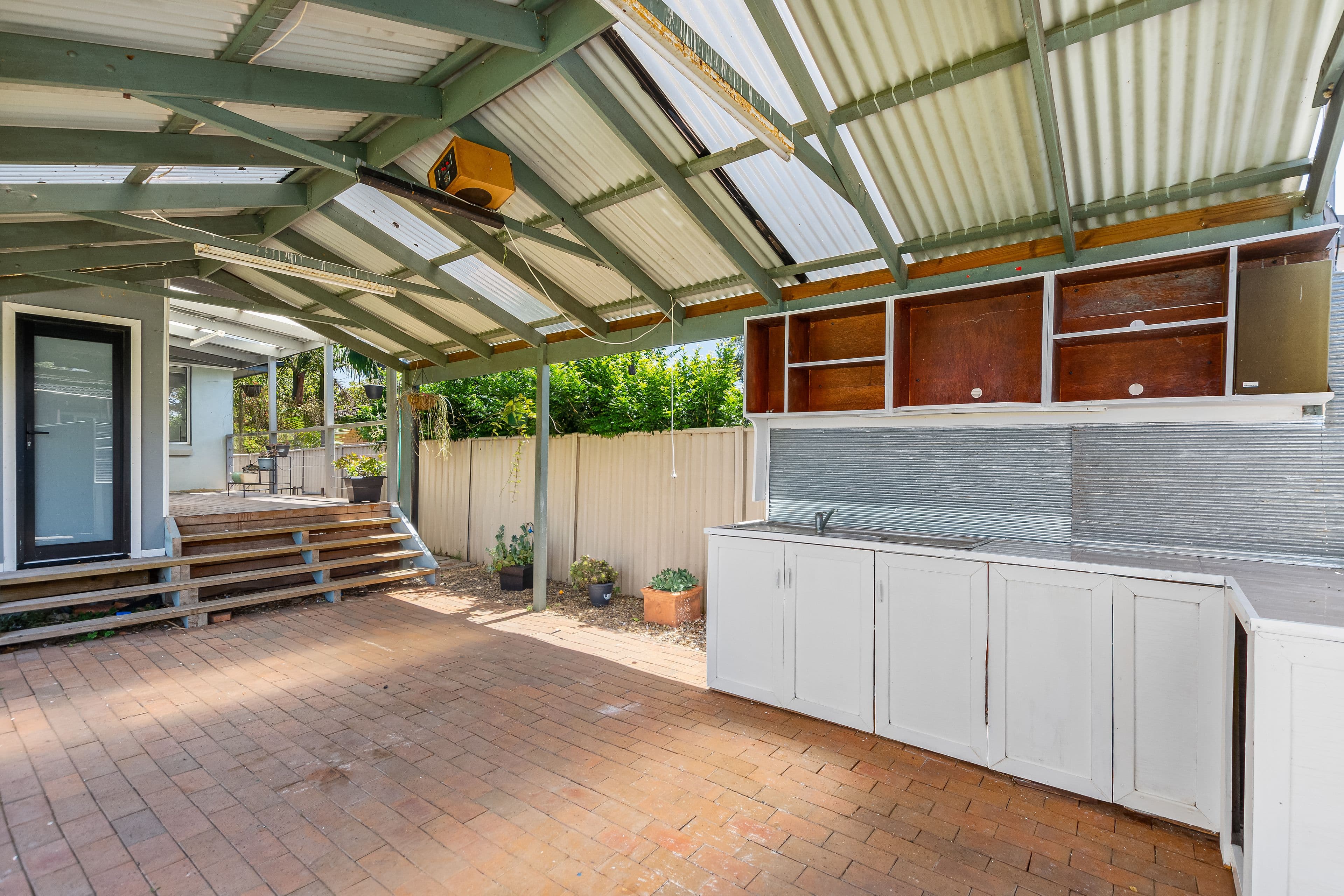 31 Polock Crescent, Albion Park - Thumbnail 8
