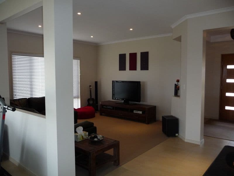 44 Honeyeater Drive, HIGHFIELDS QLD 4352, Highfields - Thumbnail 5