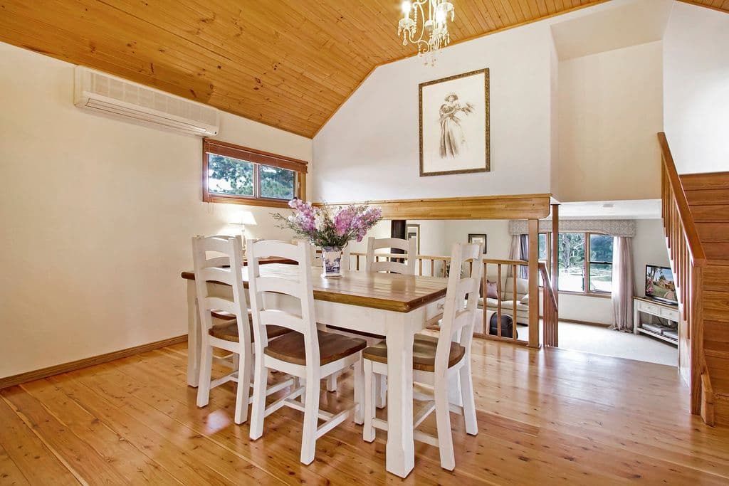 37 Rain Ridge Road, KURRAJONG HEIGHTS NSW 2758, Kurrajong Heights - Thumbnail 3