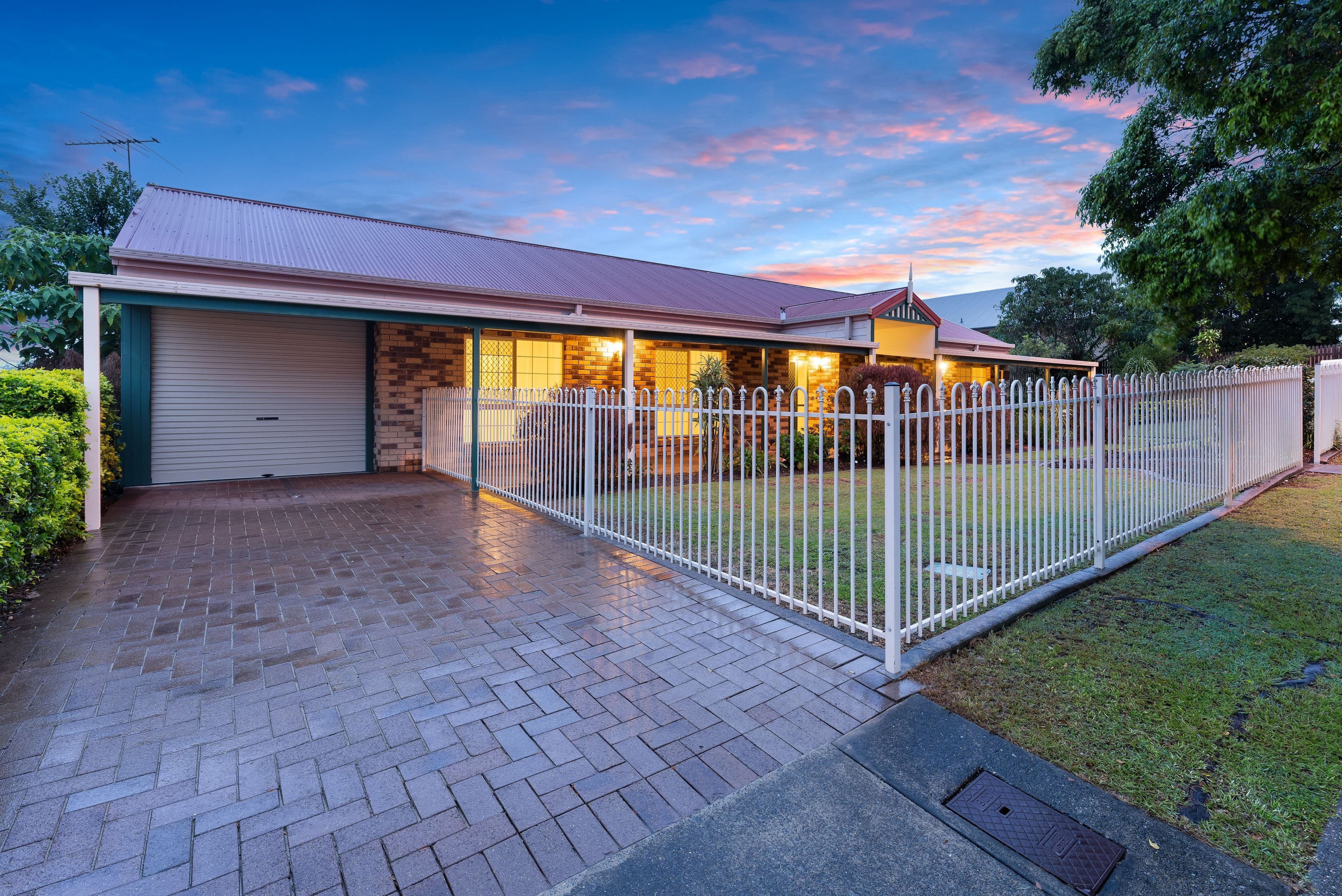 94 Holmead Road, Eight Mile Plains QLD 4113, Eight Mile Plains - Thumbnail 4