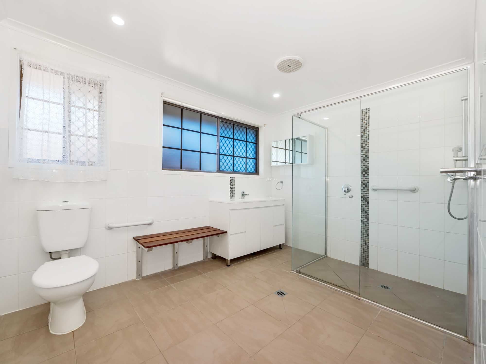 24 Hillcrest Avenue, Goonellabah - Thumbnail 4