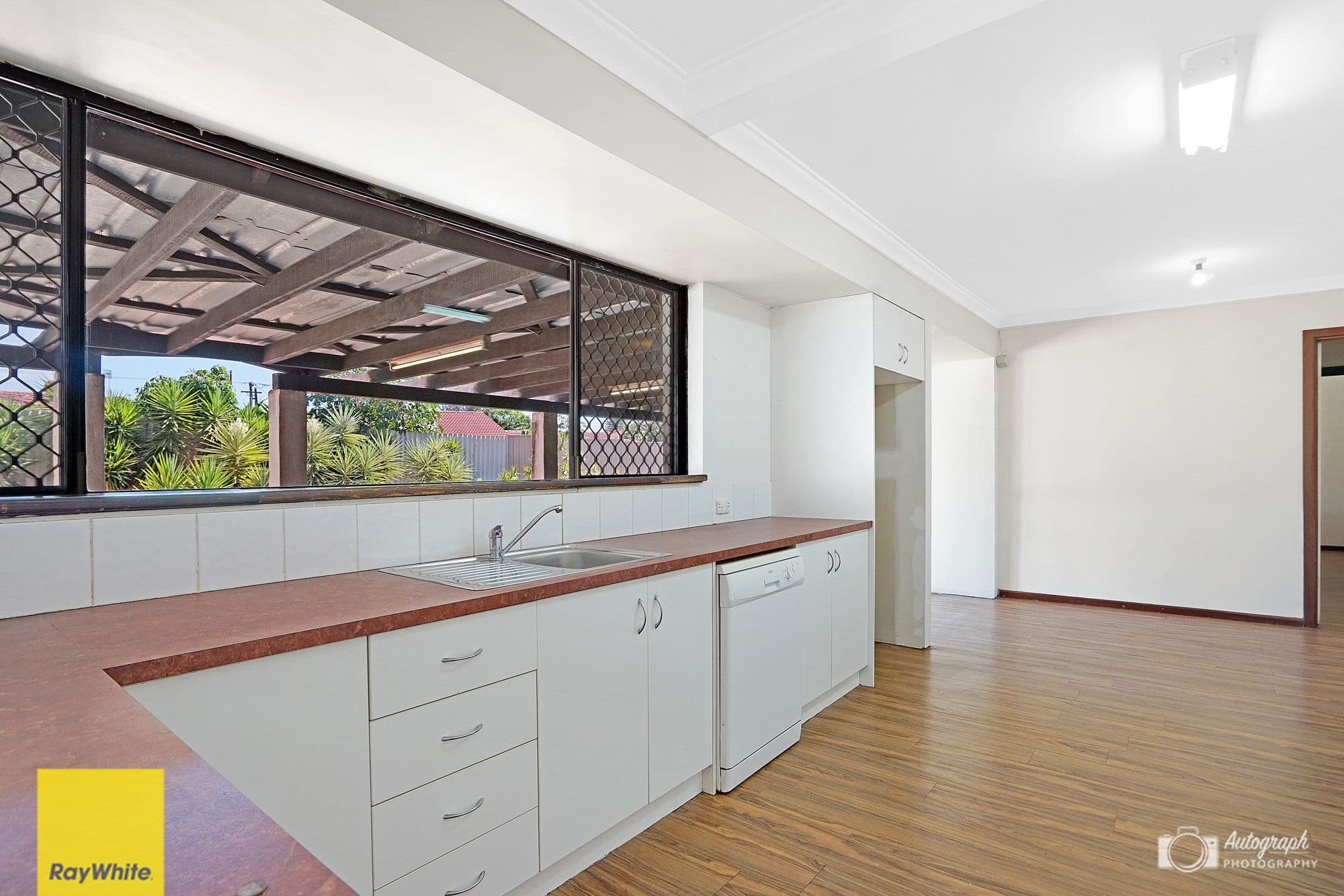 4 Bexley Way, Girrawheen WA 6064, Girrawheen - Thumbnail 8