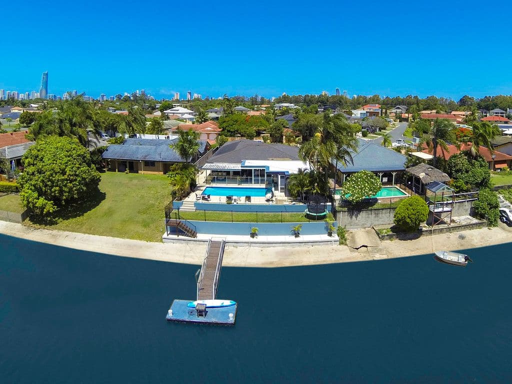 37 Platypus Avenue, Sorrento QLD 4217, Sorrento - Thumbnail 2