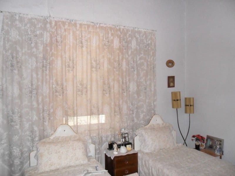 237 Sulphide Street, BROKEN HILL NSW 2880, Broken Hill - Thumbnail 2