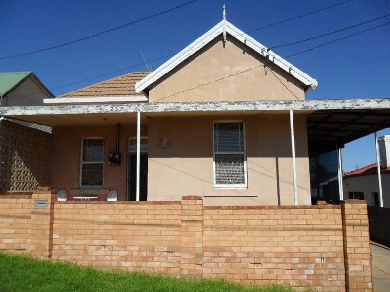 237 Sulphide Street, BROKEN HILL NSW 2880, Broken Hill - Thumbnail 3