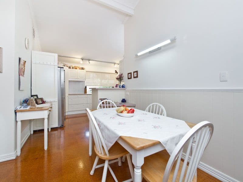 23 Rinavore Street, FERNY GROVE QLD 4055, Ferny Grove - Thumbnail 6