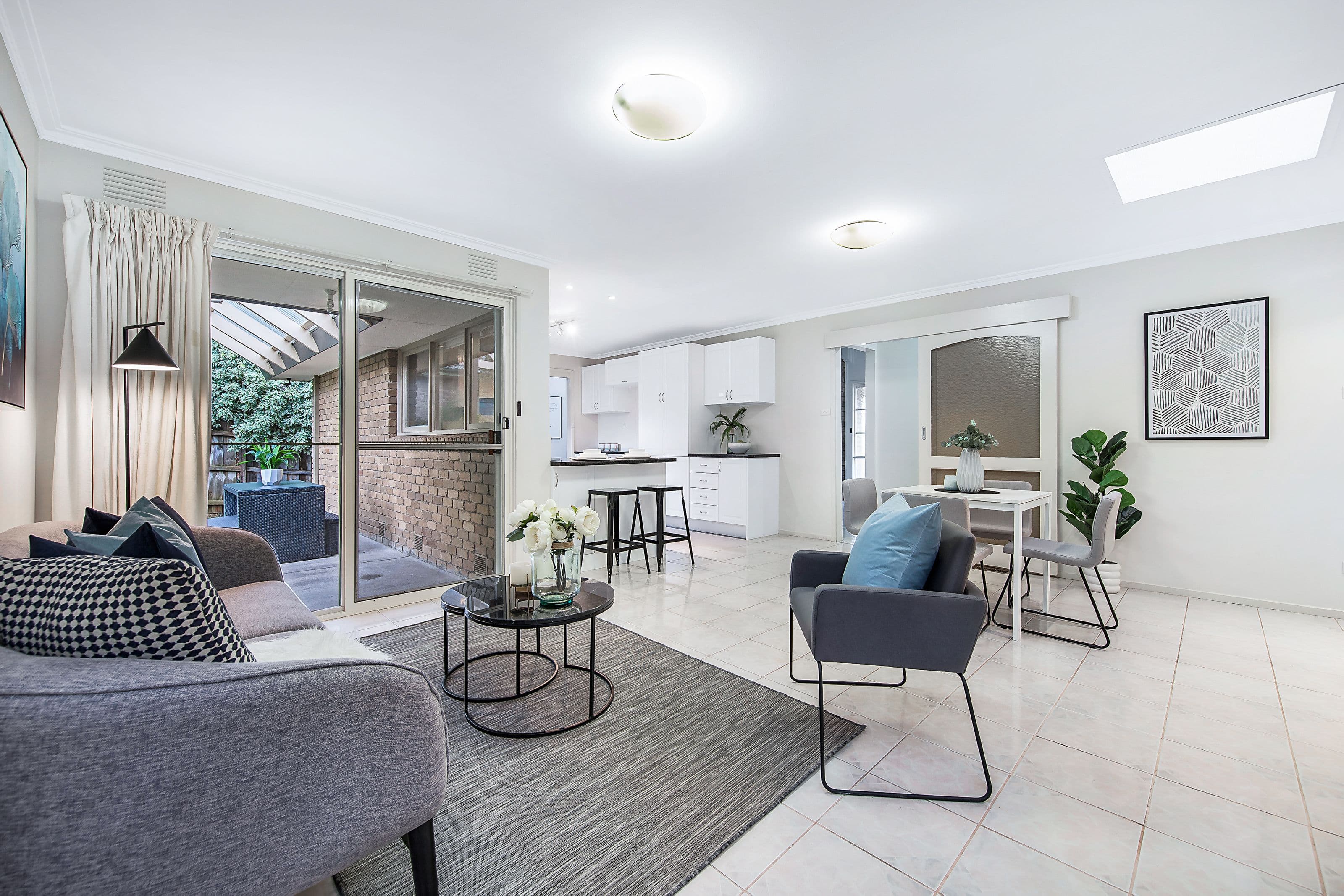 13 Guinevere Parade, Glen Waverley VIC 3150, Glen Waverley - Thumbnail 6