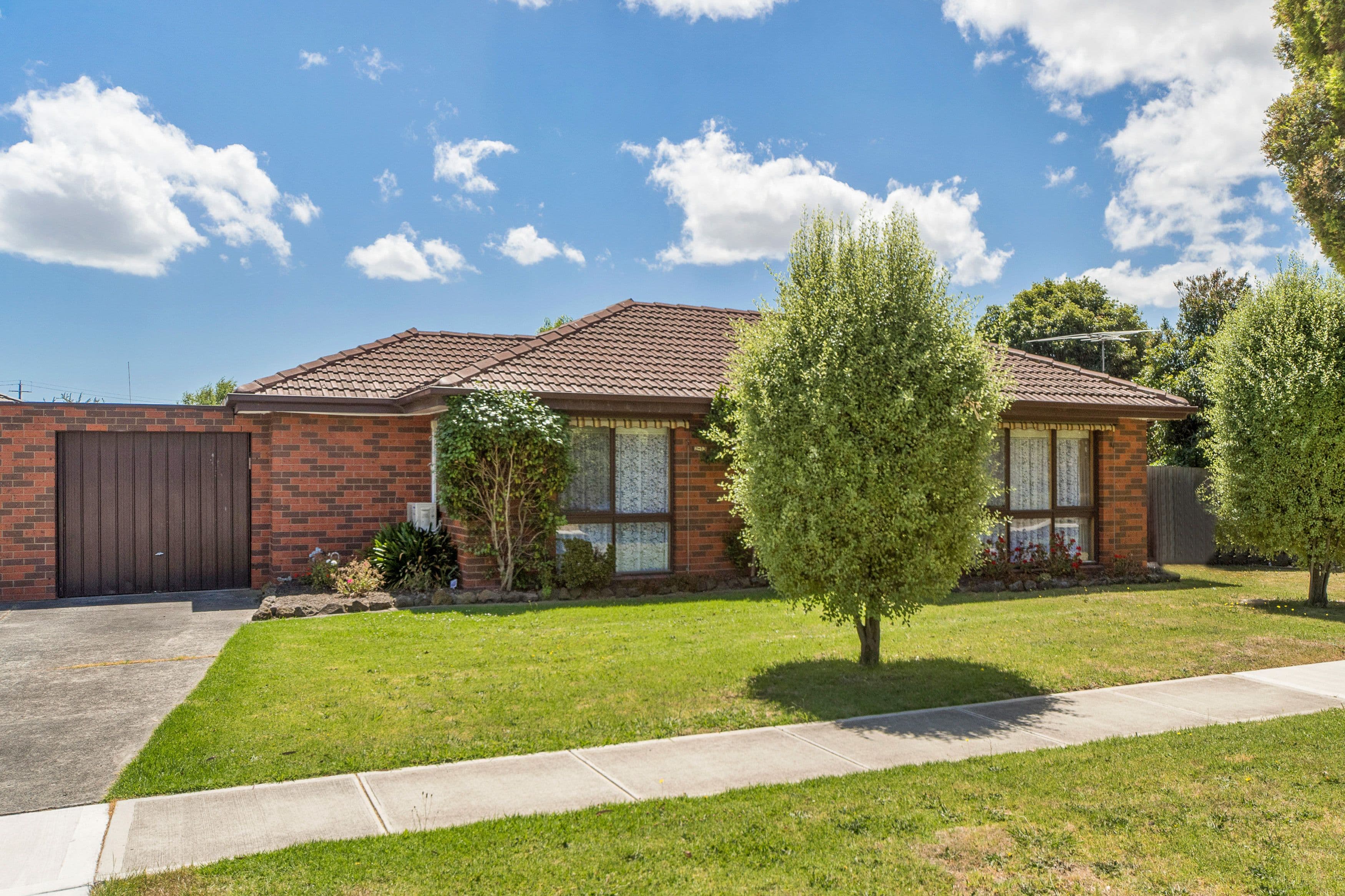 13 Normanby Street, Cranbourne VIC 3977, Cranbourne - Thumbnail 2