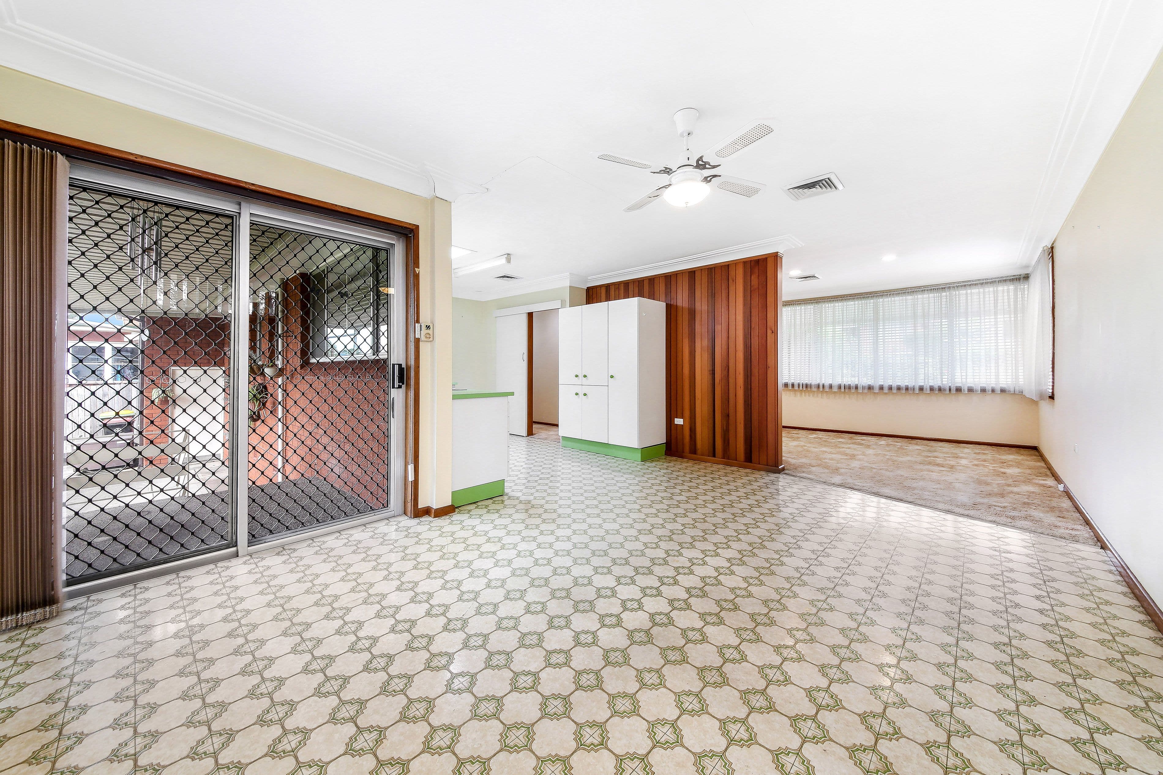 22 Universal Avenue, Georges Hall NSW 2198, Georges Hall - Thumbnail 4