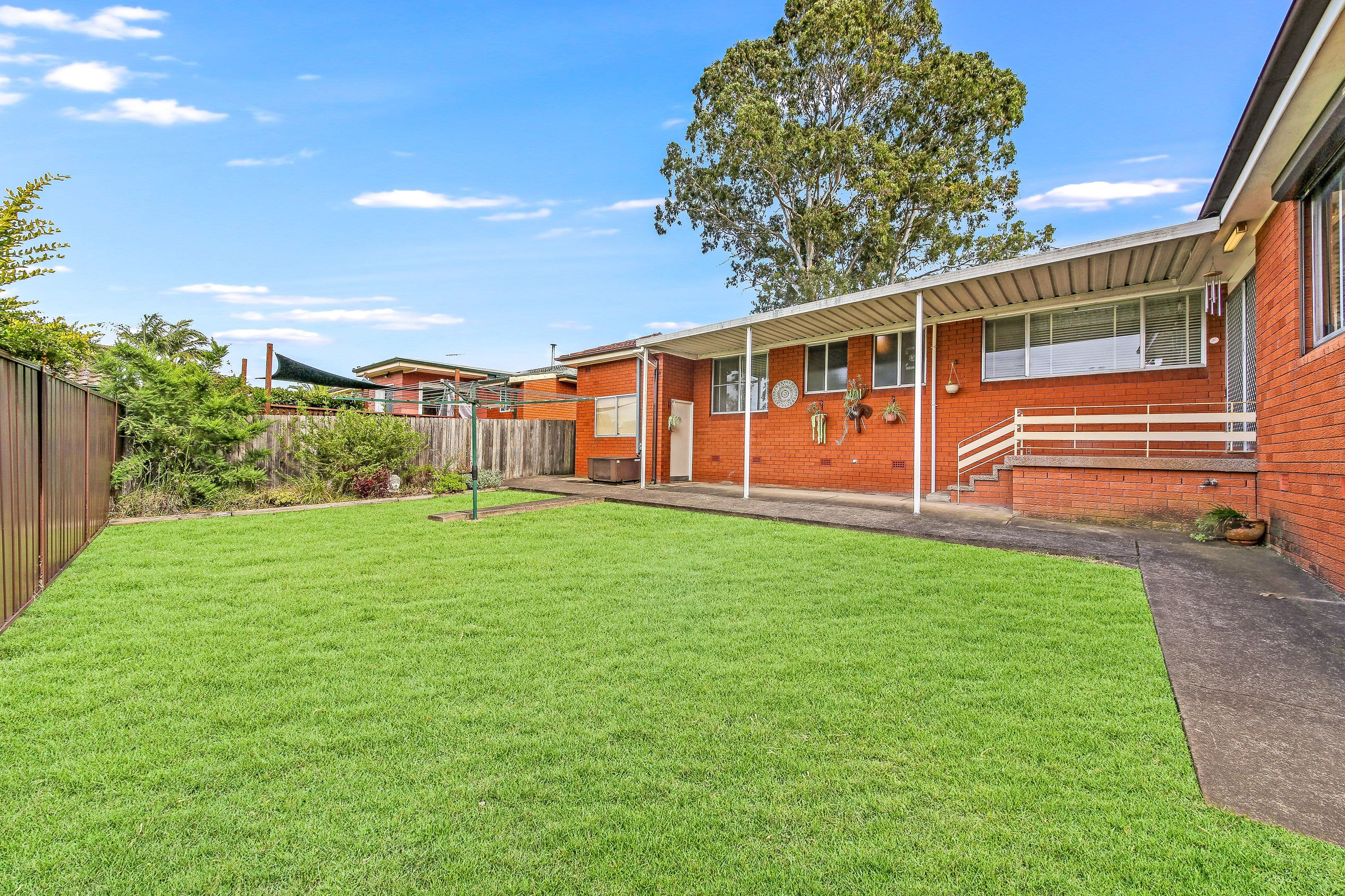 22 Universal Avenue, Georges Hall NSW 2198, Georges Hall - Thumbnail 8