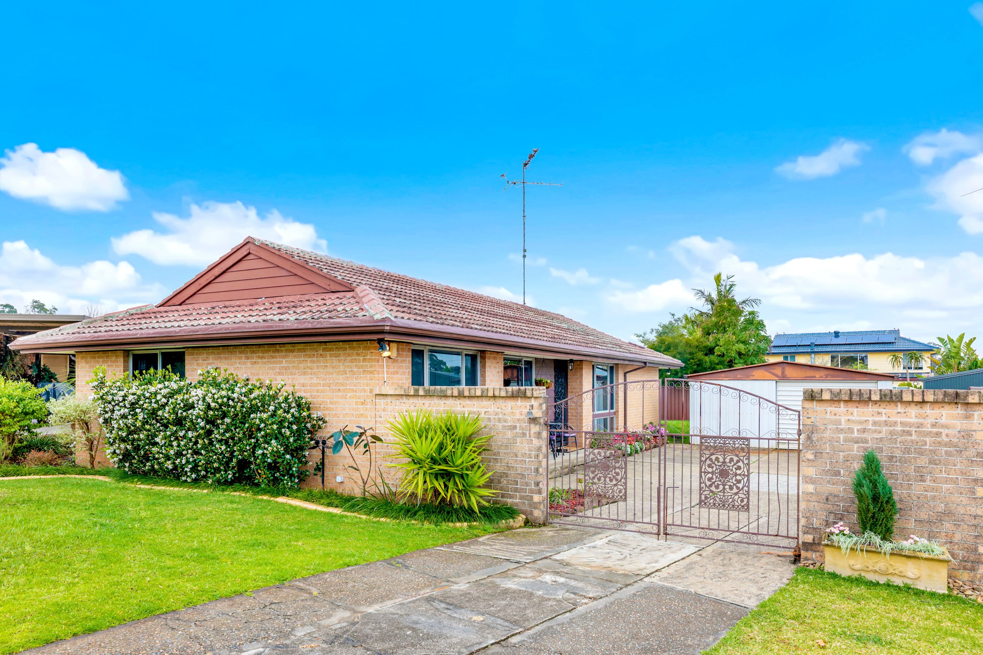 19 Fleuve Rise, Clyde North - Image 1
