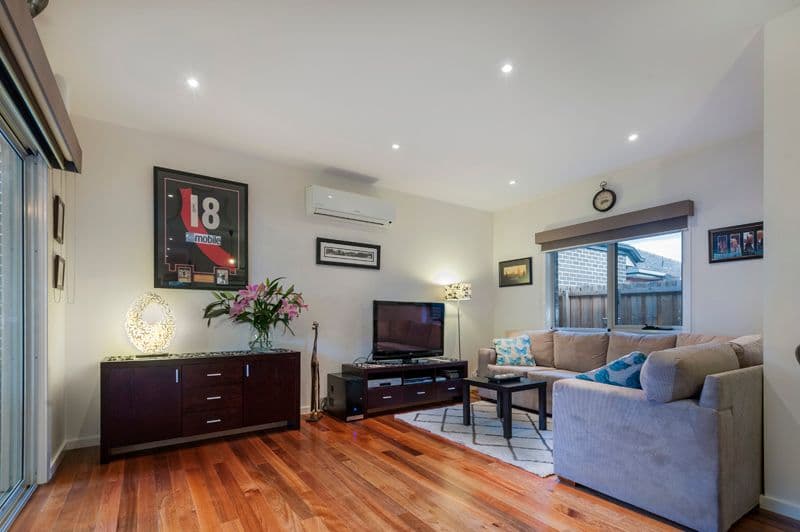 43 Orrong Avenue, Reservoir VIC 3073, Reservoir - Thumbnail 4