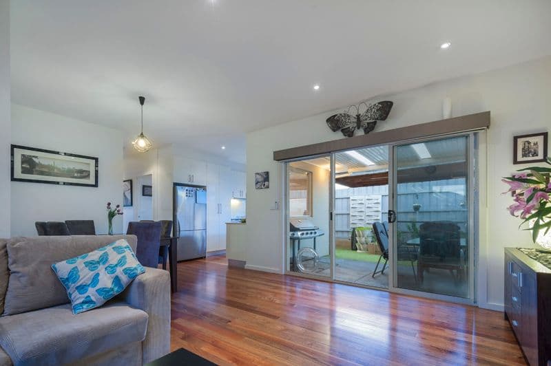 43 Orrong Avenue, Reservoir VIC 3073, Reservoir - Thumbnail 5