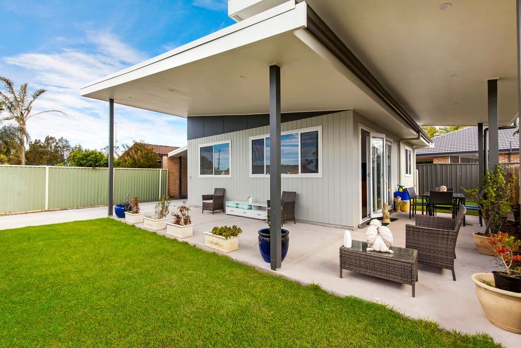 42 Flinders Avenue, Killarney Vale - Thumbnail 2