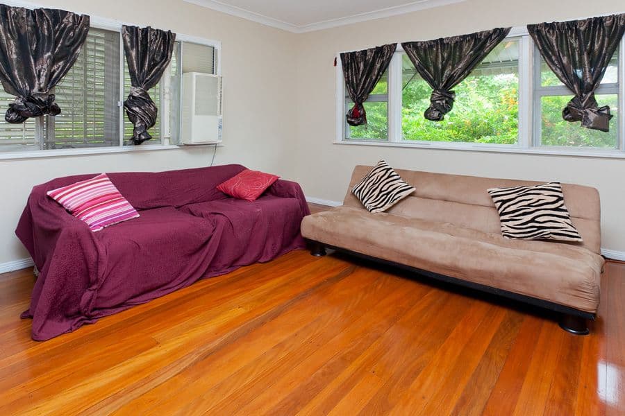 121 Marshall Road, HOLLAND PARK WEST QLD 4121, Holland Park West - Thumbnail 3