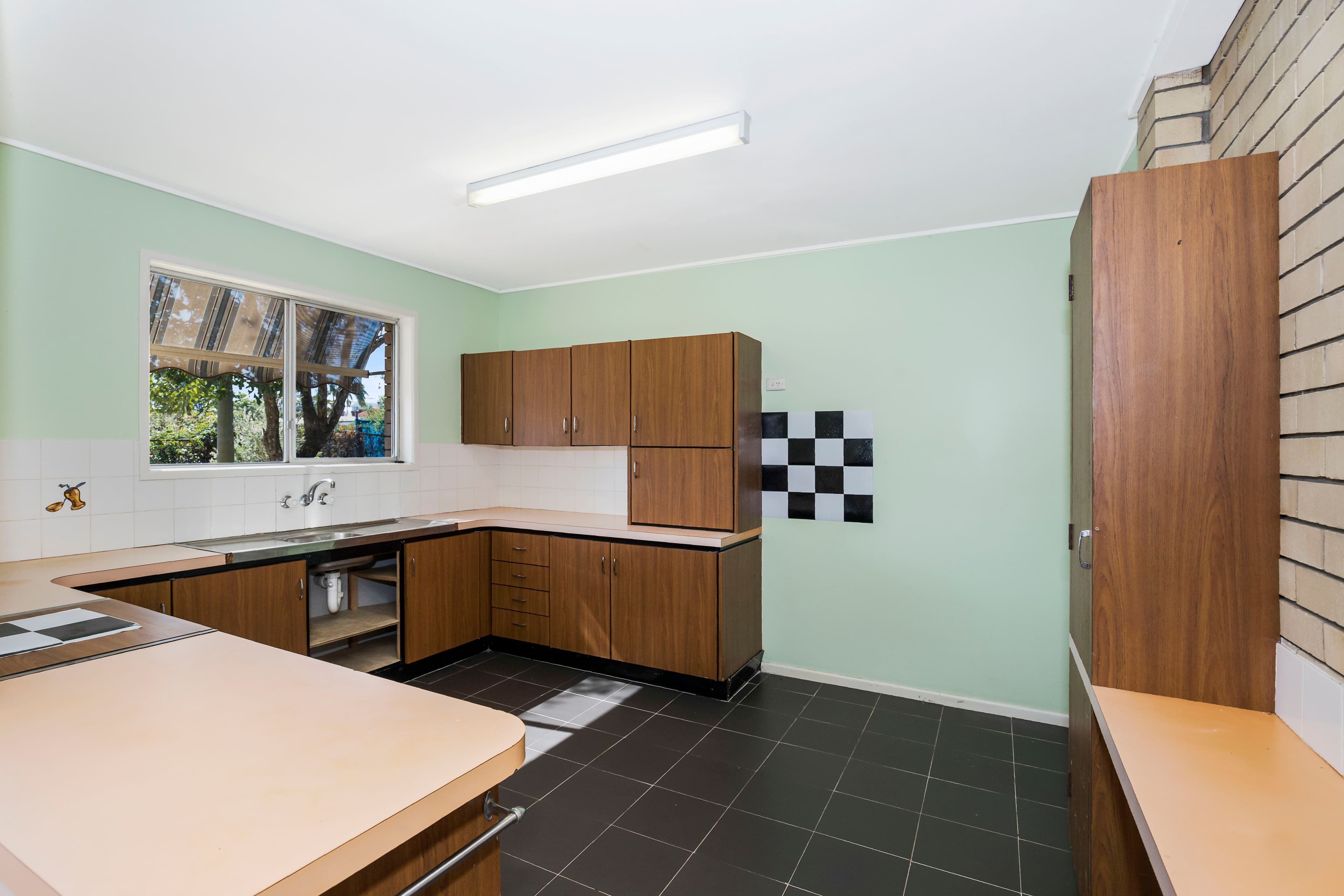 7 Patrick Street, Cleveland QLD 4163, Cleveland - Thumbnail 4
