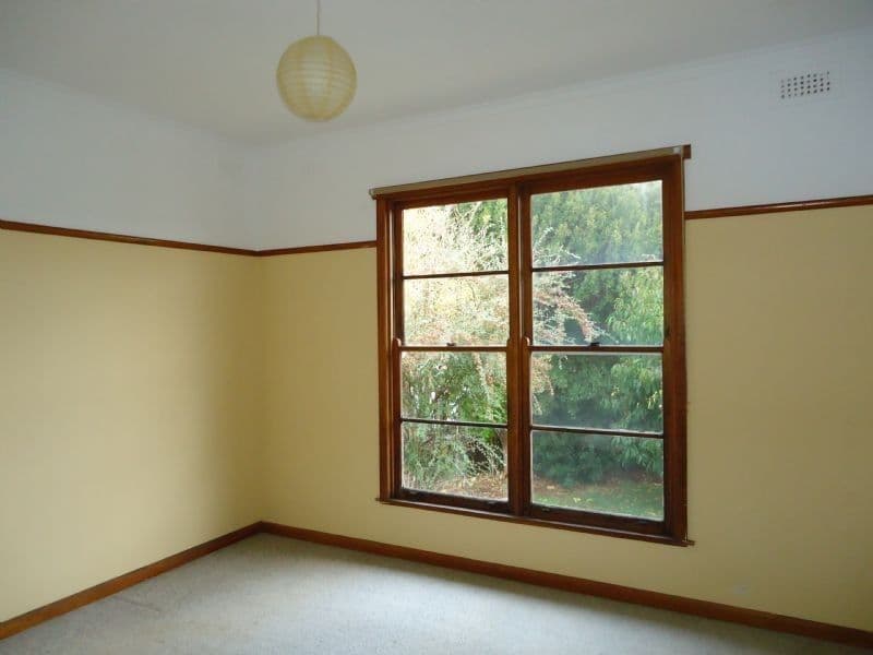 18 Crawley Street, Warrnambool VIC 3280, Warrnambool - Thumbnail 3