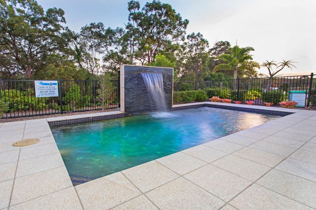 6 Springbrook Drive, CAPALABA QLD 4157, Capalaba - Thumbnail 3