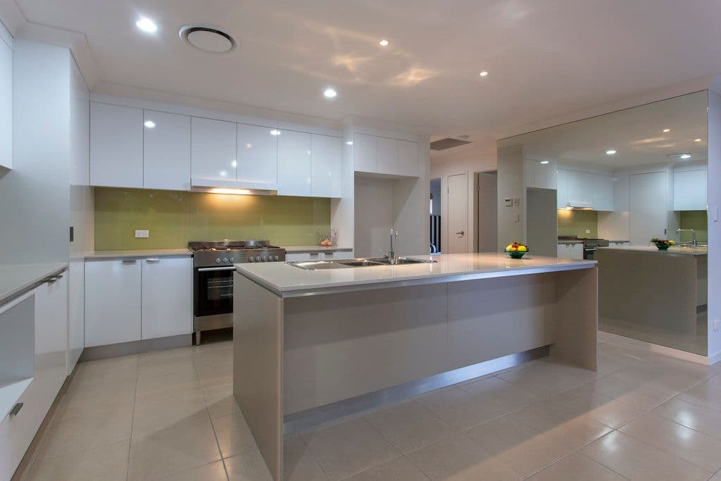 6 Springbrook Drive, CAPALABA QLD 4157, Capalaba - Thumbnail 8