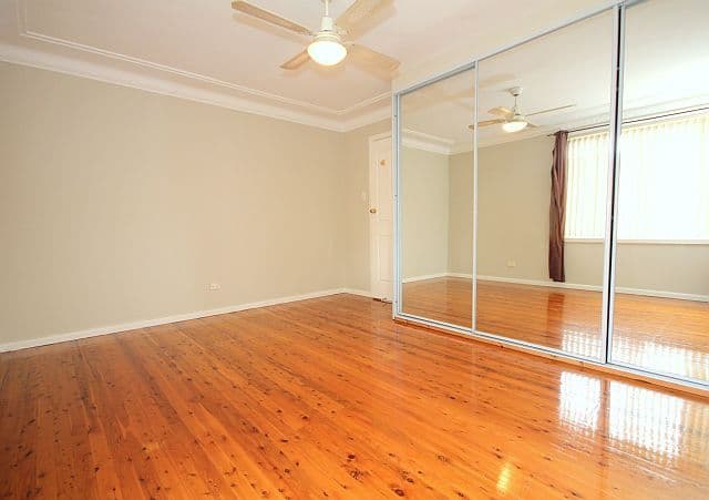 20 Wenke Crescent, YAGOONA NSW 2199, Yagoona - Thumbnail 3