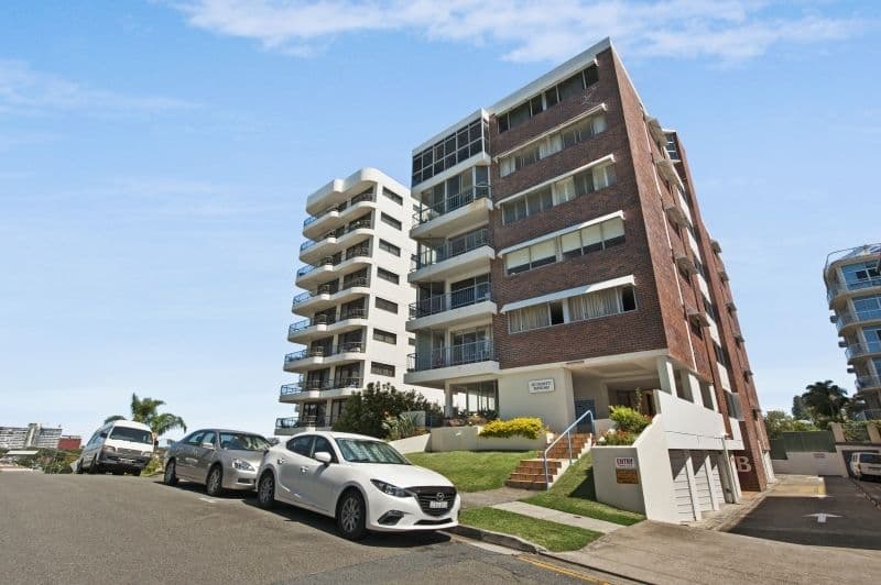 32 Powell Crescent ( SUMMIT HOUSE ), Coolangatta QLD 4225, Coolangatta - Image 1
