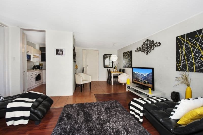 32 Powell Crescent ( SUMMIT HOUSE ), Coolangatta QLD 4225, Coolangatta - Thumbnail 5