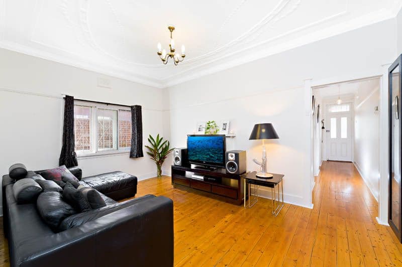 128 Unwins Bridge Road, St Peters - Thumbnail 2