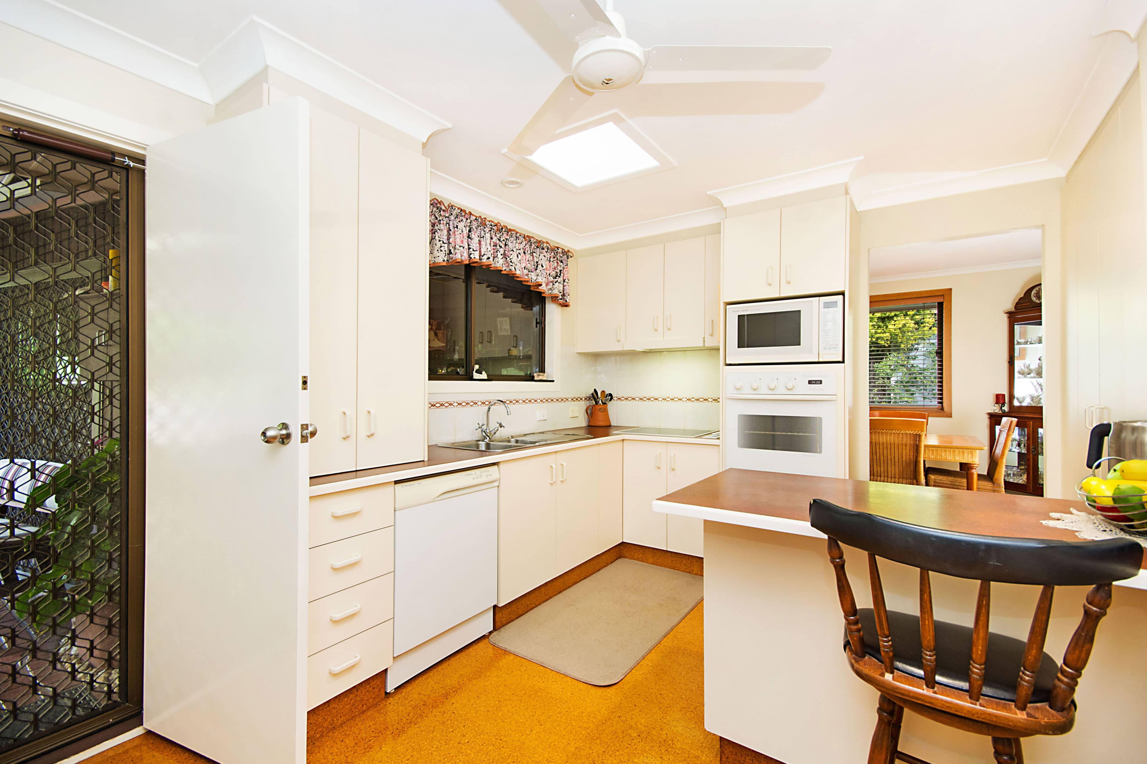 30 Duralla Street, BUNGENDORE NSW 2621, Bungendore - Thumbnail 4