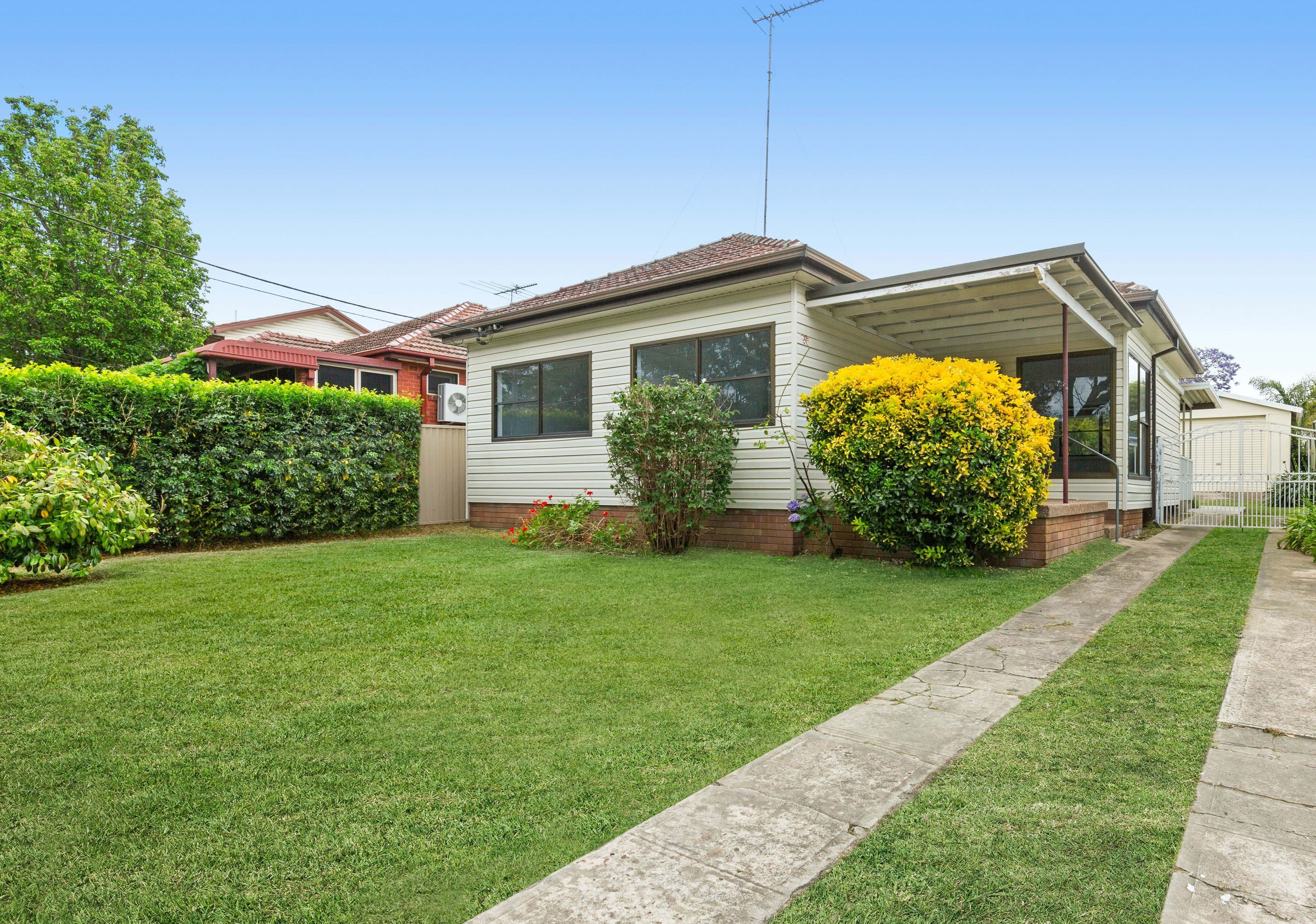 71 Loftus Avenue, Loftus NSW 2232, Loftus - Image 1