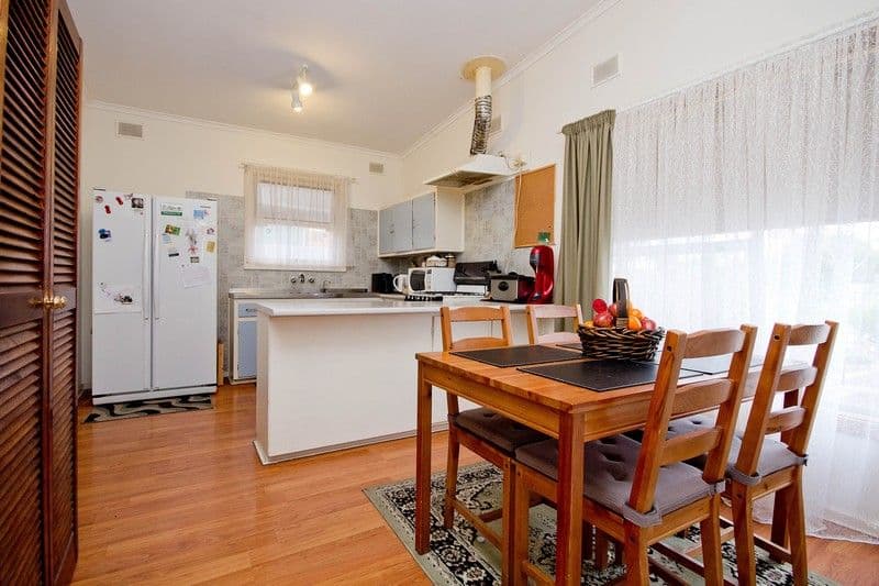 17 Willochra Street, Largs North SA 5016, Largs North - Thumbnail 4