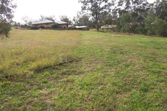 60 Barlow Street, WILSONTON QLD 4350, Wilsonton - Thumbnail 2