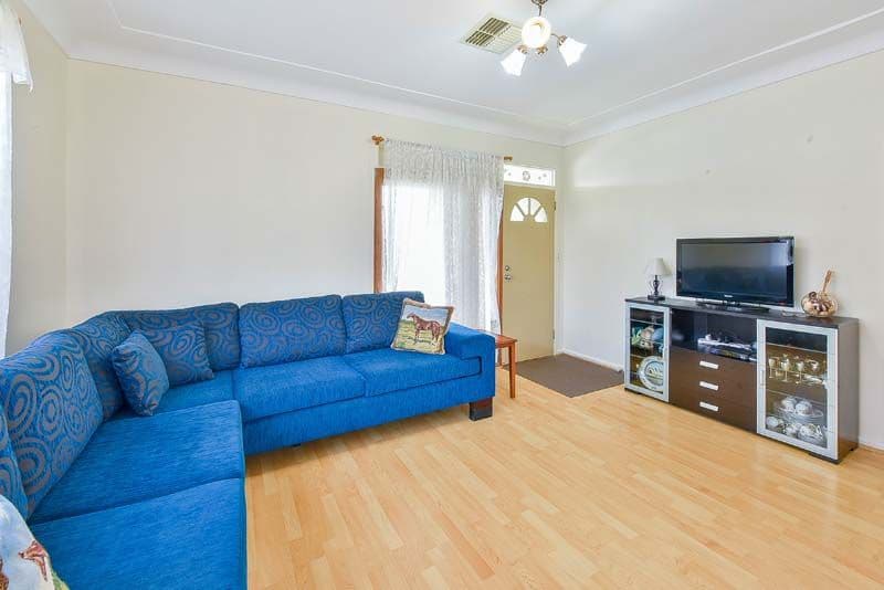 8 Streeton Avenue, Mount Pritchard NSW 2170, Mount Pritchard - Thumbnail 3