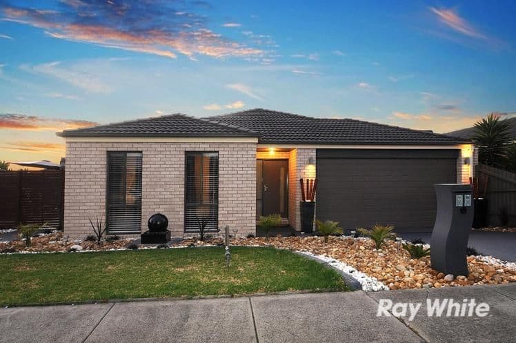 88 Calais Circuit, Cranbourne West VIC 3977, Cranbourne West - Image 1