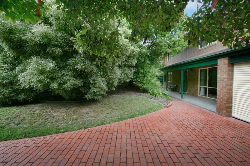 11 Roseman Road, CHIRNSIDE PARK VIC 3116, Chirnside Park - Thumbnail 2