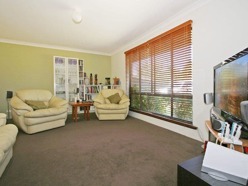 13  Candlebark Place, SOUTH LAKE WA 6164, South Lake - Thumbnail 2