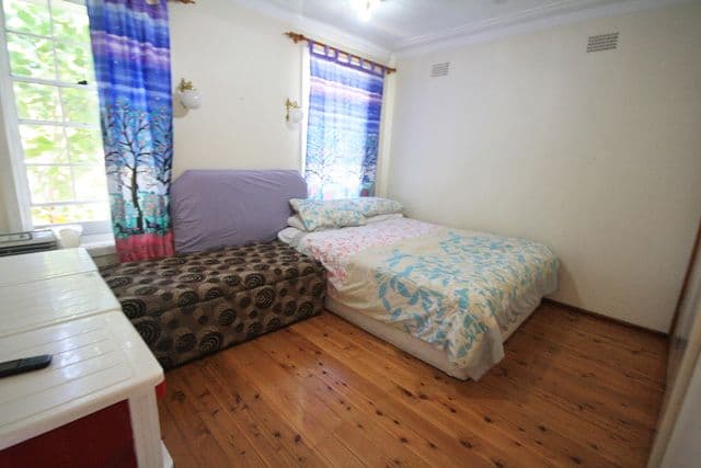 23 Treelands Avenue, Ingleburn NSW 2565, Ingleburn - Thumbnail 4