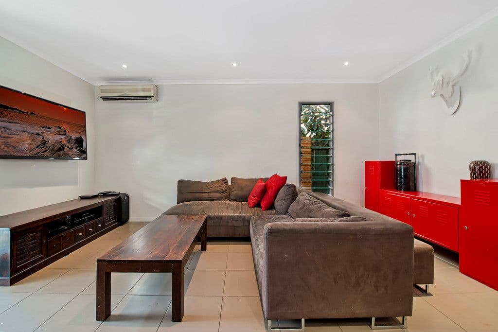 55 Nalkari Street, COOMBABAH QLD 4216, Coombabah - Thumbnail 3