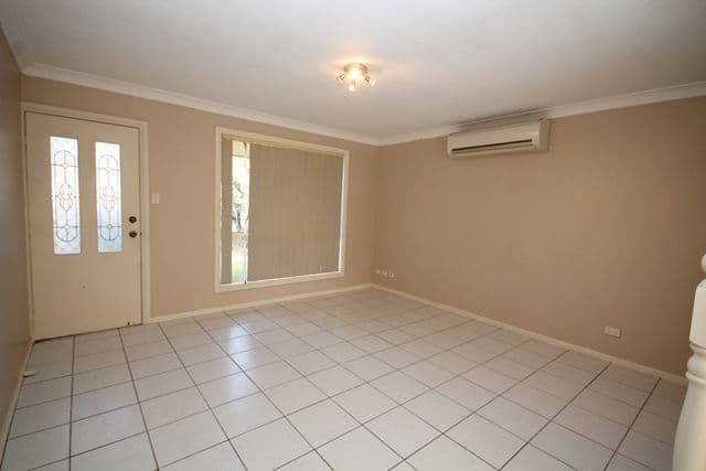 192 Wilson Road, Green Valley NSW 2168, Green Valley - Thumbnail 4