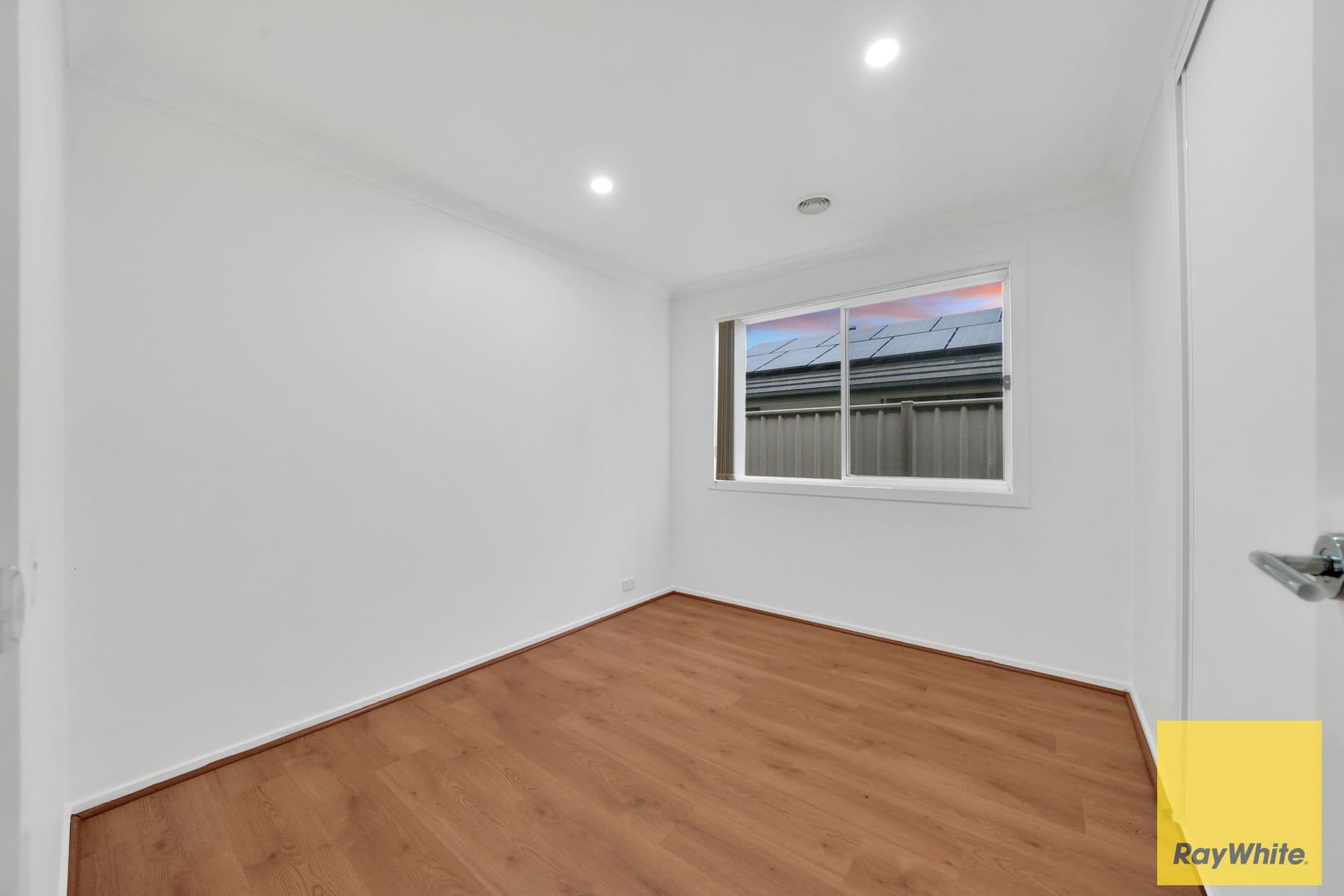 15 Fantail Way, Brookfield VIC 3338, Brookfield - Thumbnail 7