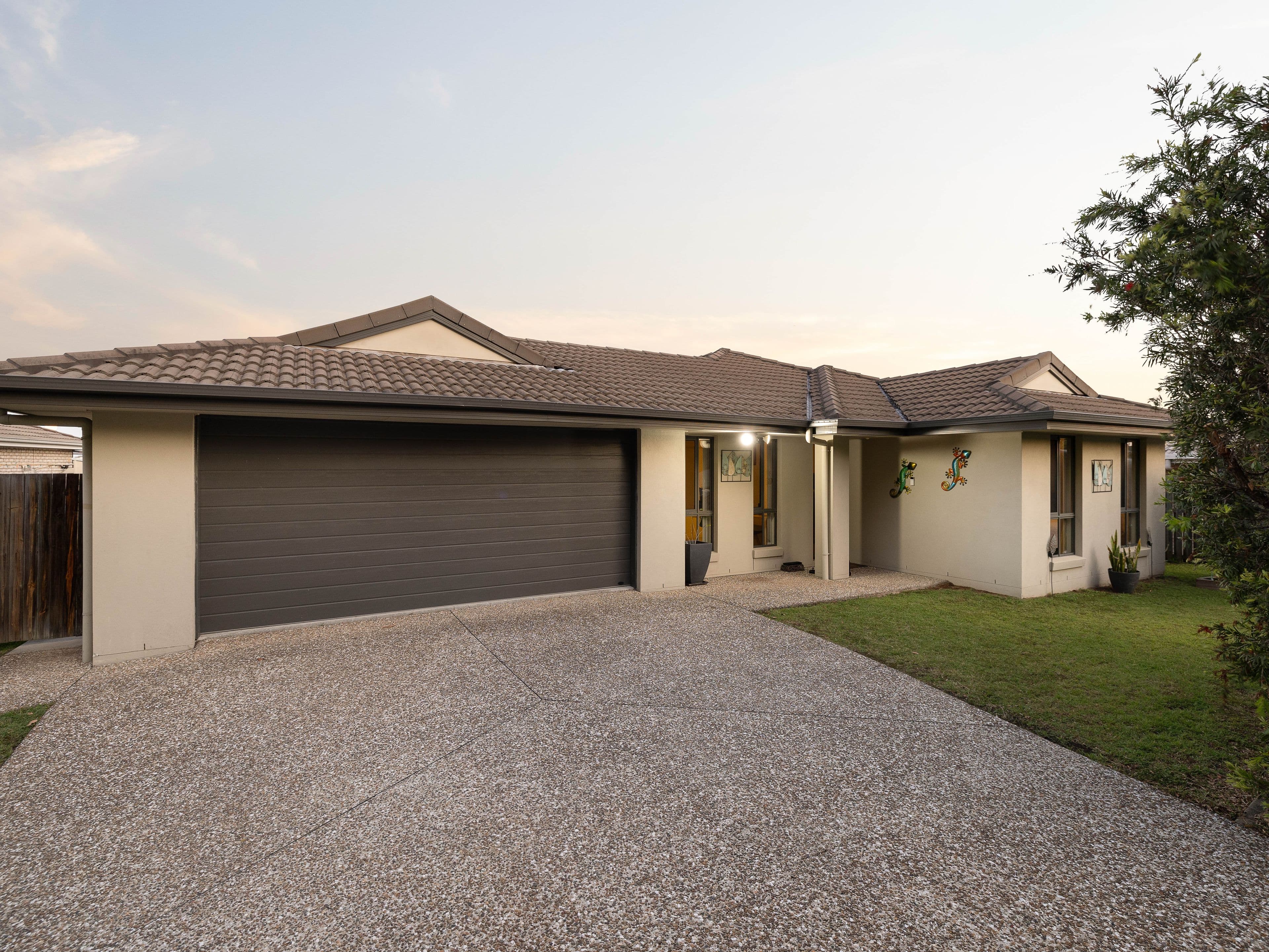 28 Brigid Boulevard, Augustine Heights QLD 4300, Augustine Heights - Thumbnail 4