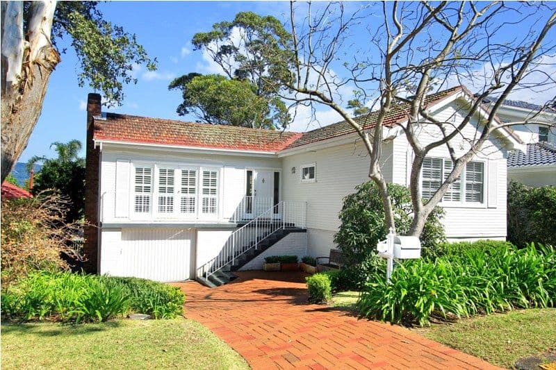 8 Byarong Avenue, MANGERTON NSW 2500, Mangerton - Image 1