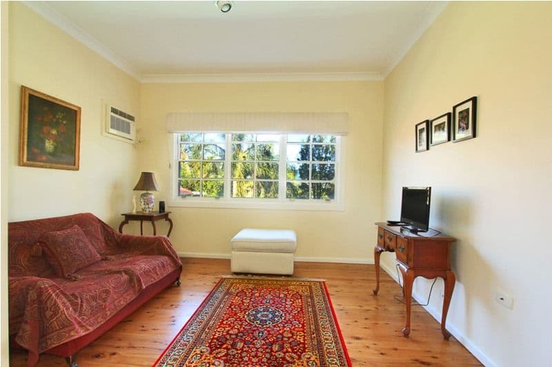 8 Byarong Avenue, MANGERTON NSW 2500, Mangerton - Thumbnail 4