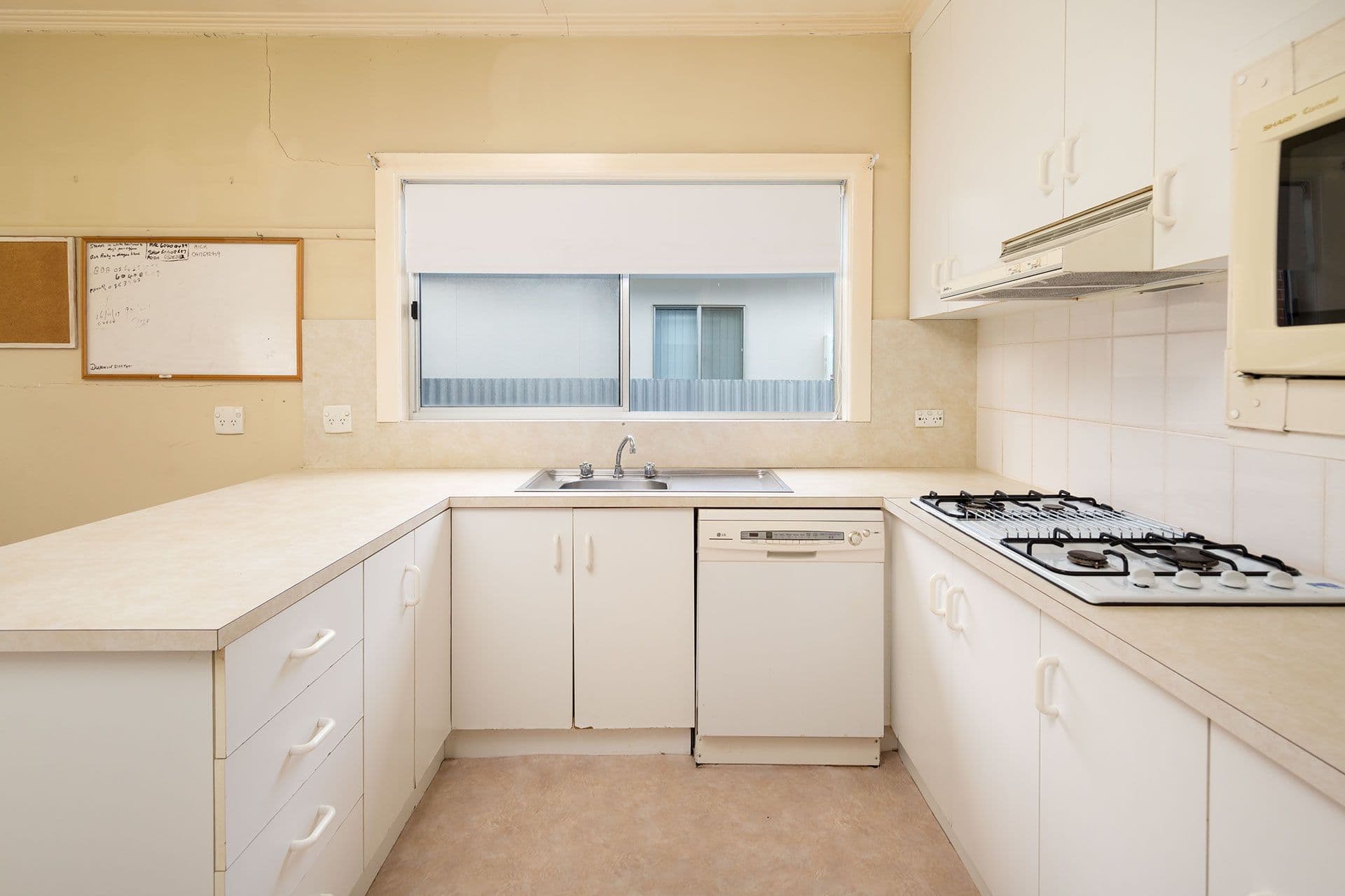 497 Prune Street, Lavington - Thumbnail 3