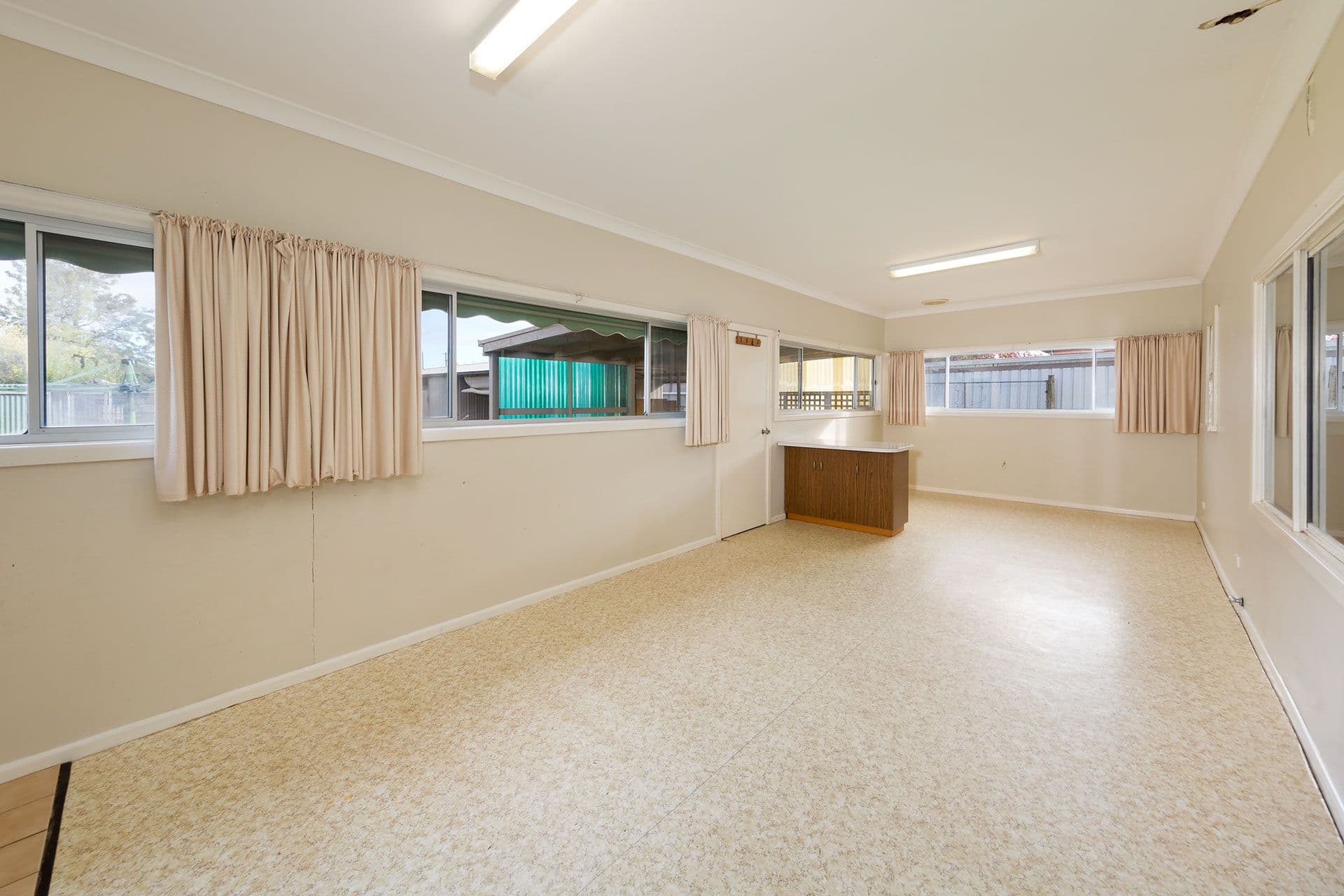 497 Prune Street, Lavington - Thumbnail 7