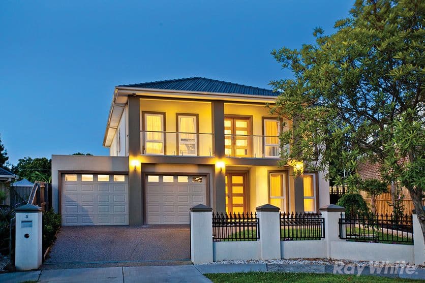 5 Sagan Court, Glen Waverley VIC 3150, Glen Waverley - Image 1