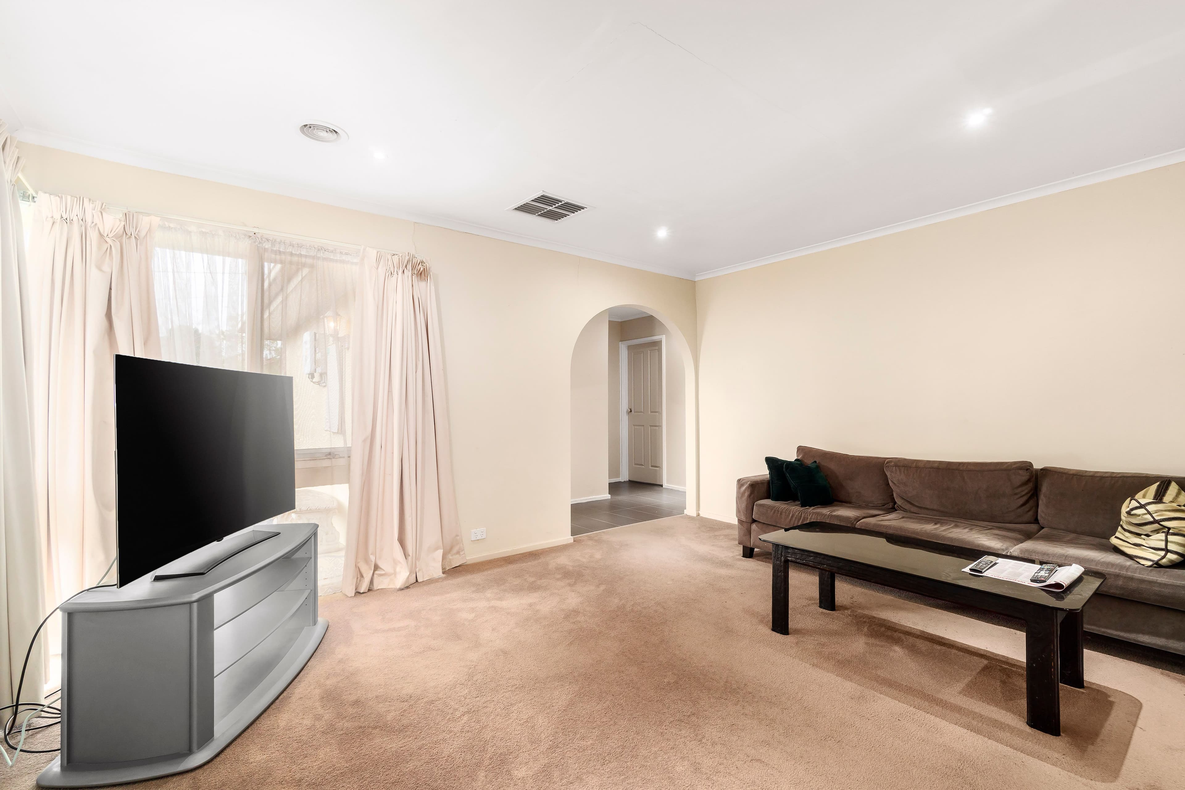 5 Seebeck Road, Rowville VIC 3178, Rowville - Thumbnail 2