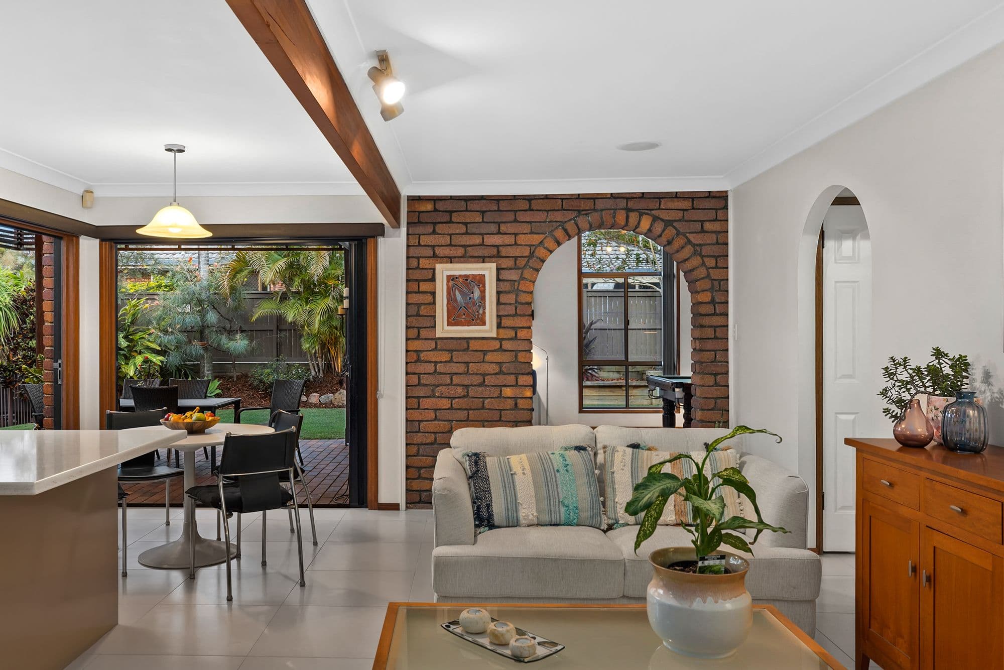 6 Stanton Court, Eight Mile Plains QLD 4113, Eight Mile Plains - Thumbnail 4