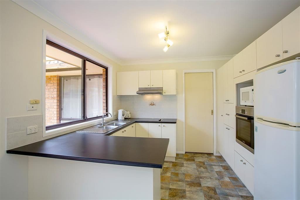 2 Viola Place, GLENMORE PARK NSW 2745, Glenmore Park - Thumbnail 4
